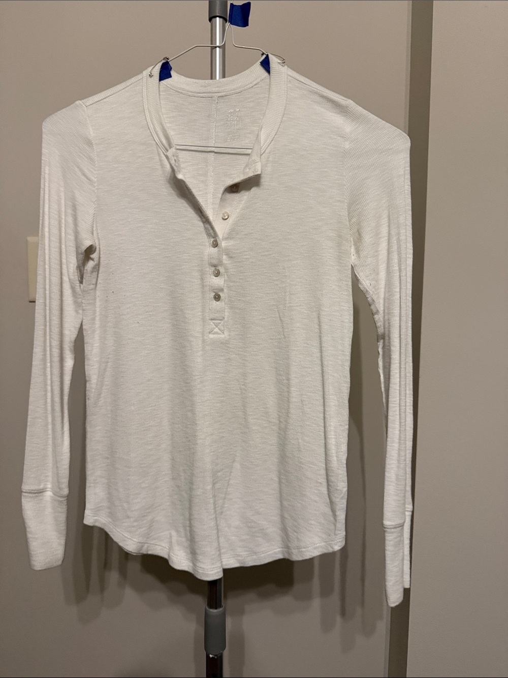 Aerie Women's White Long-Sleeve Henley Top